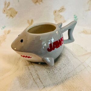 Universal Studios 20oz Jaws Movie Ceramic Mug Great White Quint Brody